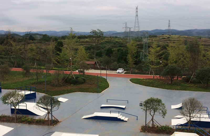 貴州省遵義市百草園旅游區(qū)極限運動場（初級訓練區(qū)）