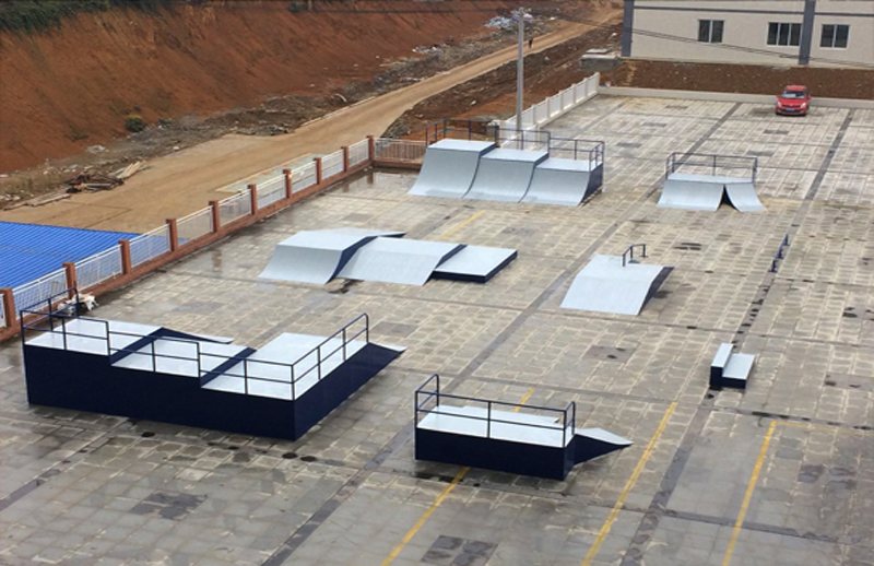 貴州省遵義市職業(yè)技術(shù)學(xué)院極限運(yùn)動場