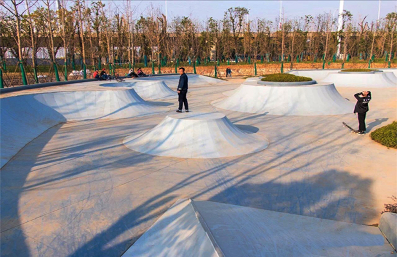 湖北省武漢市華僑城極限運(yùn)動場