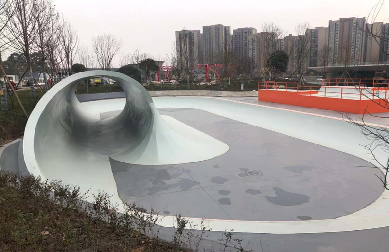 四川省成都市鳳凰山公園極限運動場(深碗池及360度圓管區(qū))