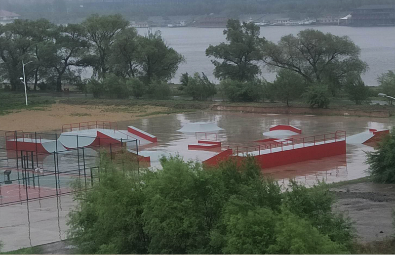 黑龍江省哈爾濱市阿勒錦島生態(tài)公園極限運(yùn)動(dòng)場(chǎng)