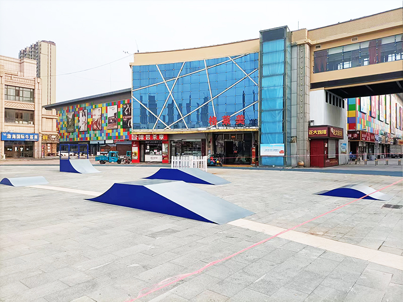 山東省濱州市渤海國際CBD廣場(chǎng)極限運(yùn)動(dòng)場(chǎng)