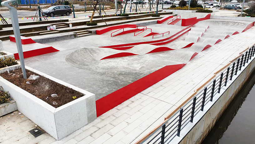 河南省汝州市中央商務(wù)區(qū)極限運(yùn)動(dòng)場(chǎng)